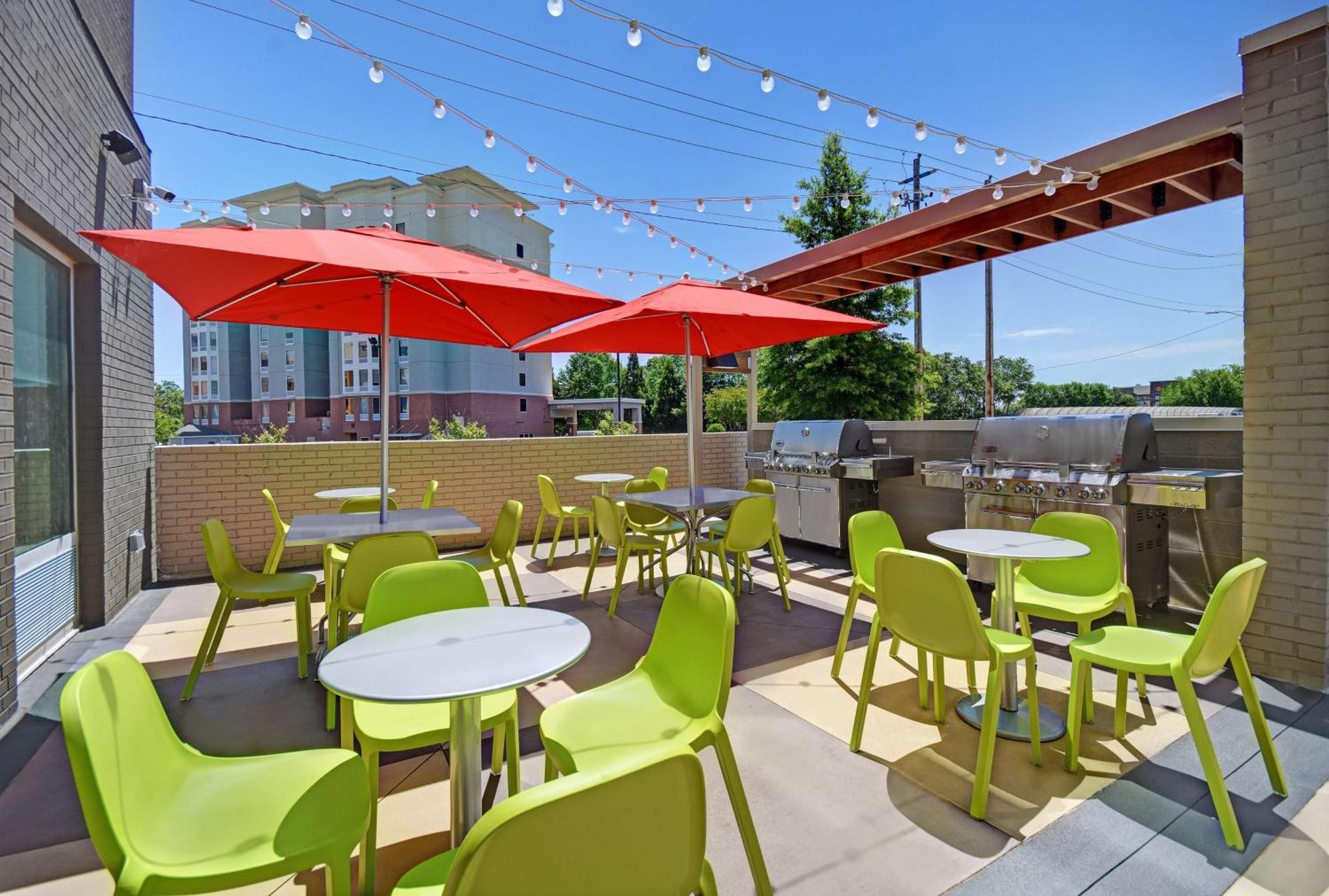 Home2 Suites By Hilton Atlanta Airport North College Park Exterior foto